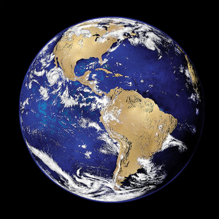 « world turning v », reproduction d’impression sur toile, H 18 po x l 18 po x P 1,5 po, Toile avec cadre noir, Pas de tapis