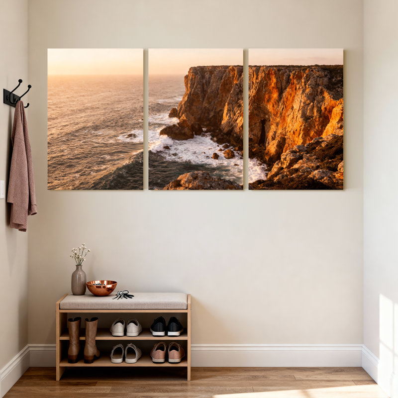 Scénario et paysages urbains coucher de soleil, océan, falaises, vagues, roches, réflexion, ciel clair, ensemble de 3 impressions sur toile