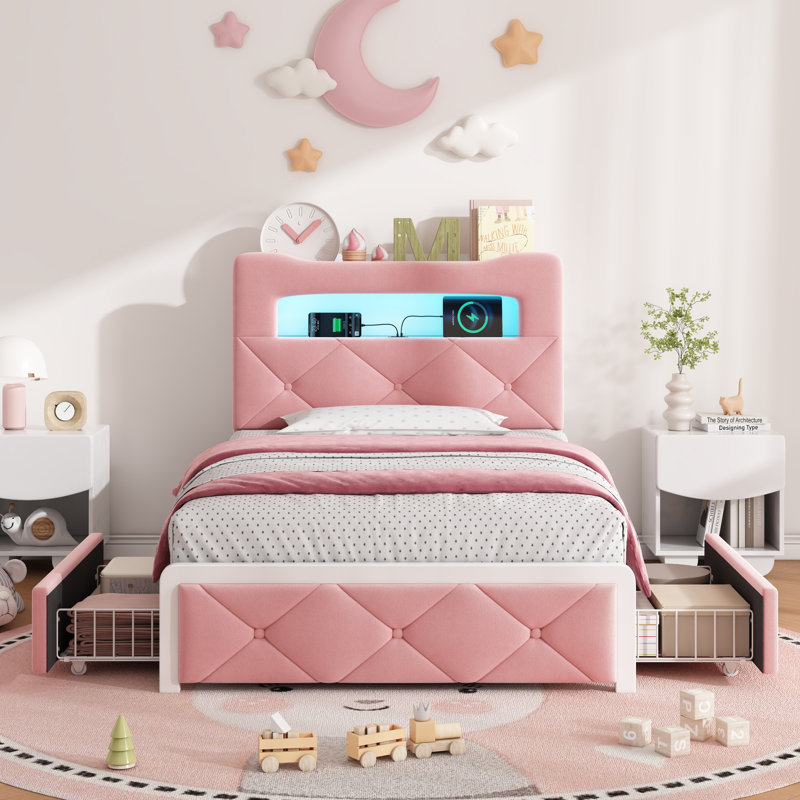 Bed, Pink