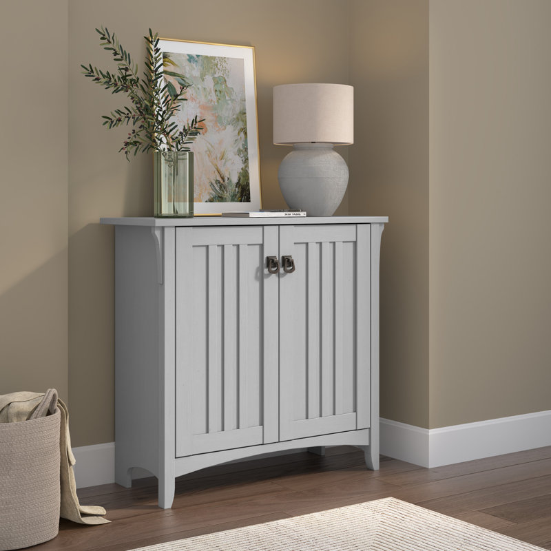 Armoire d'appoint 2 portes avec tablette ajustable l 31,5 po Keyion , Gris Cape Cod