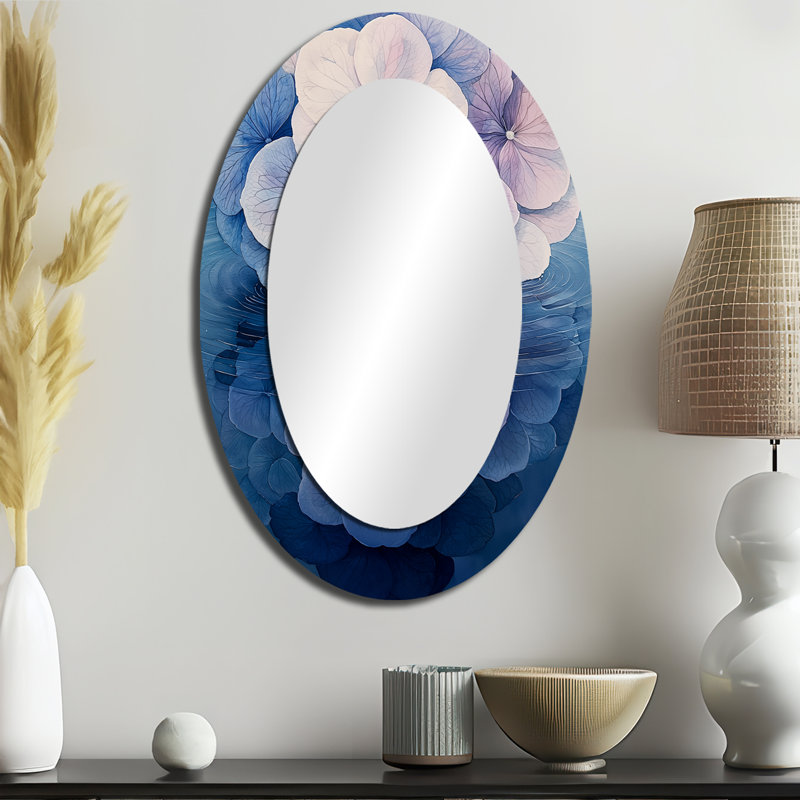 Hydrangea Ripple Effect - Grand miroir mural ovale sur métal, 36 po x 24 po