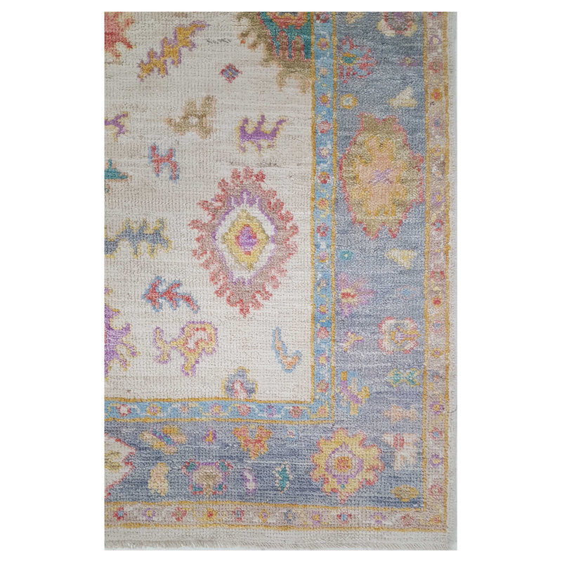 Ushak Wool Weft