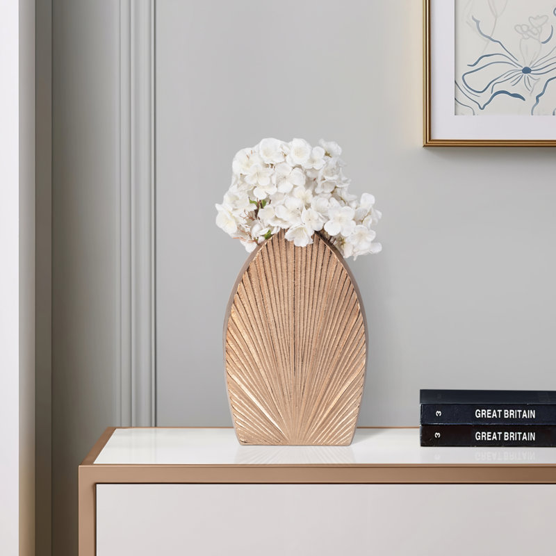 Vase à fleurs décoratif en métal avec détail rainuré - Décoration chic et élégante pour le centre de table, la chambre à coucher ou le salon - Or