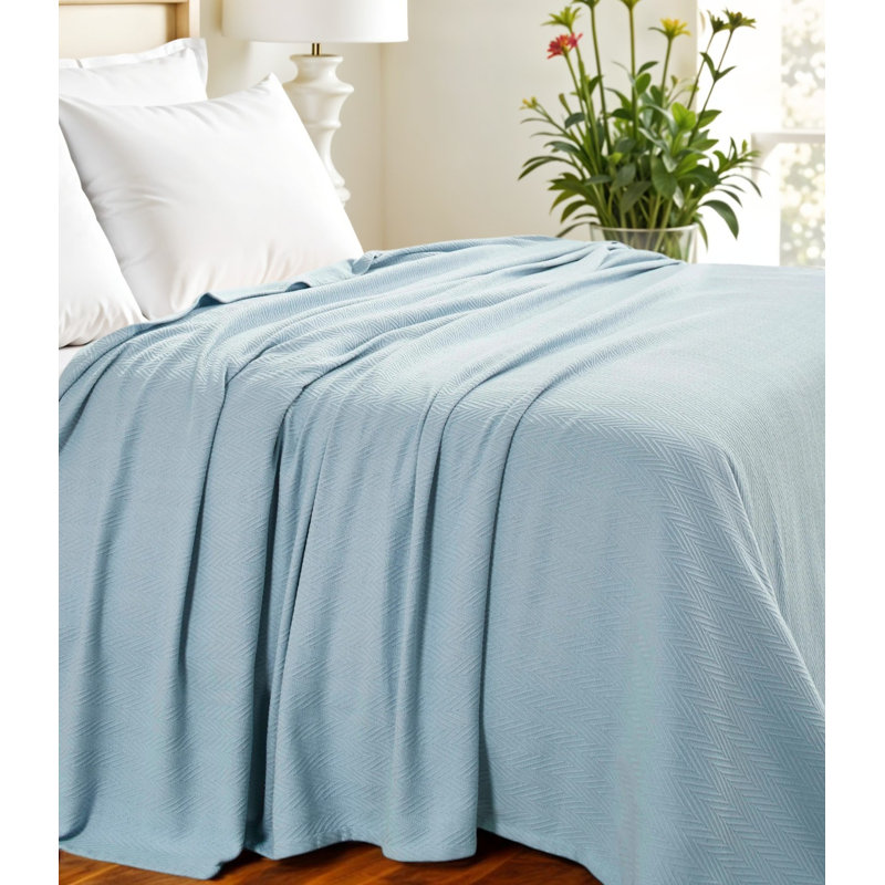 King Light Blue Cotton Woven Chevron Blanket