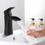 Robinet de salle de bain à un trou-70955810