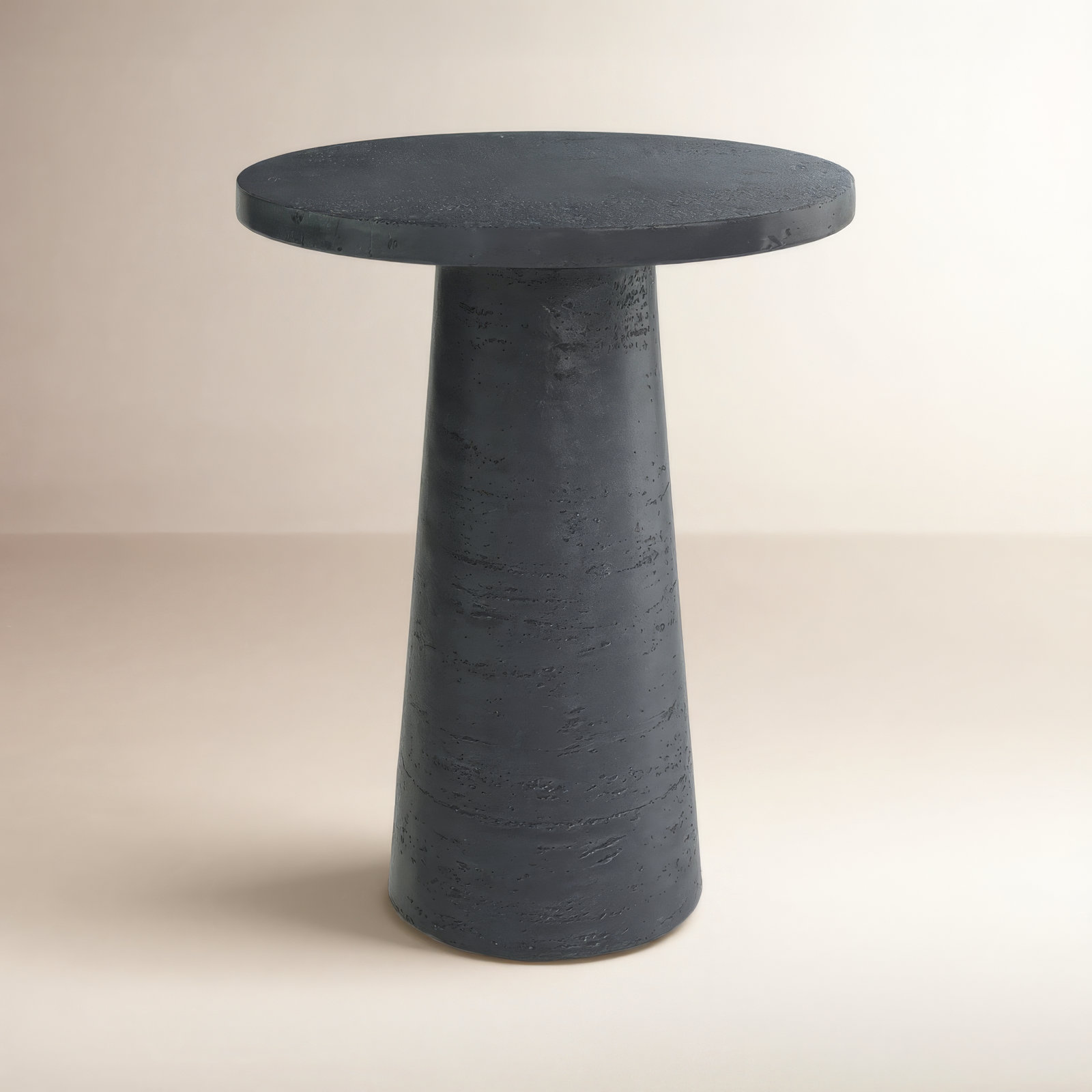 Cuaron End Table, Black