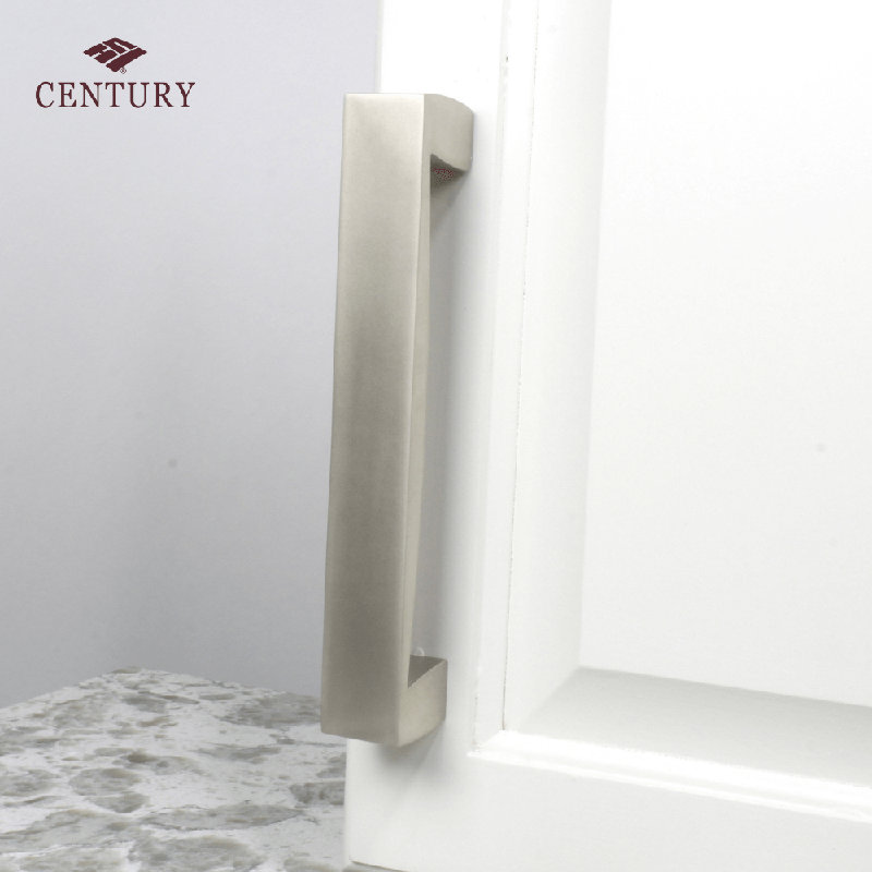 Poignée barre 8 13/16" au centre Fairmont, Nickel mat Europe