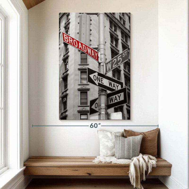 Mehar NY Broadway Sign Pop, H 51 po x l 34 po