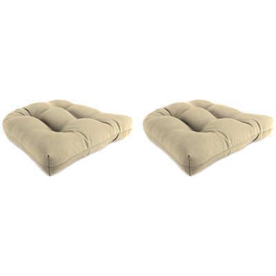 Contoured Outdoor Wicker Seat Cushion