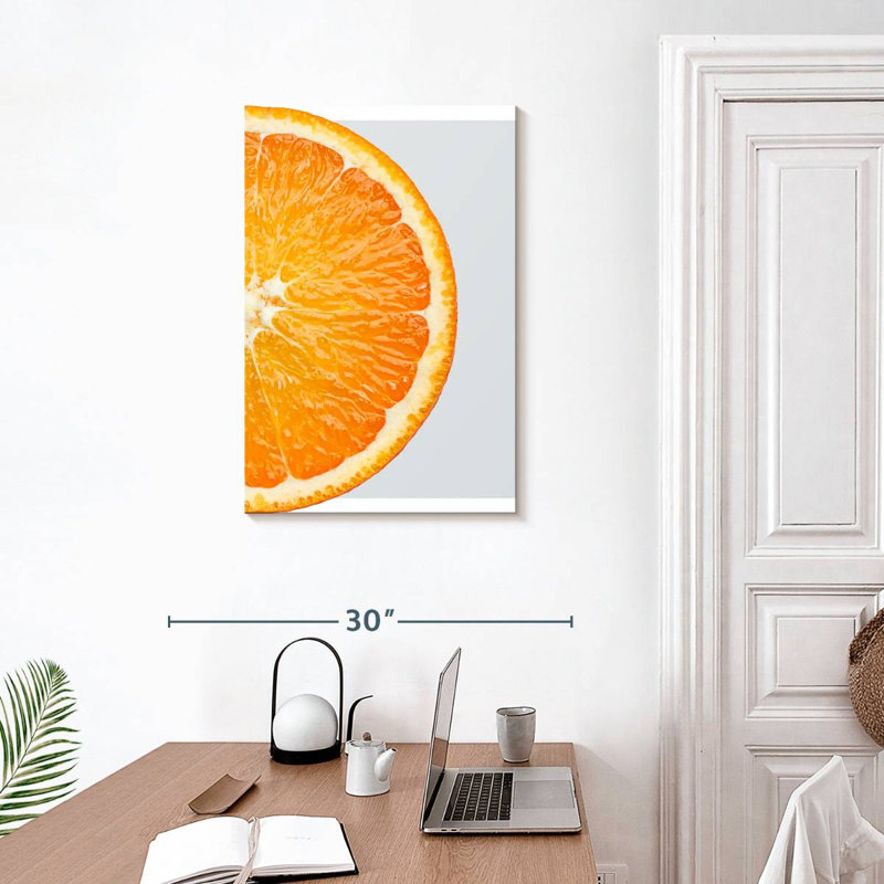 Orange demi-tranche - reproduction sur toile tendue, H 30 po x l 20 po x P 1,25 po