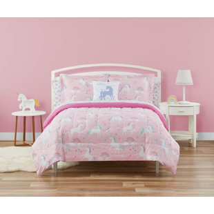 https://assets.wfcdn.com/im/54029716/resize-h310-w310%5Ecompr-r85/2270/227069450/microfiber-1-piece-comforter-set.jpg