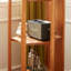 Armoire de coin en bois de cerisier