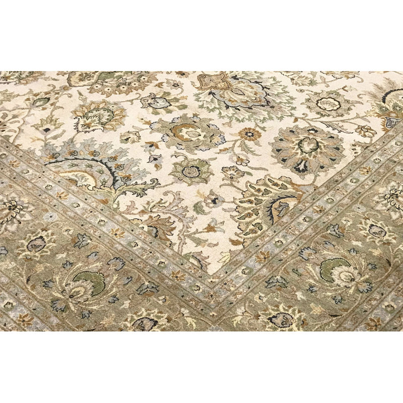 Tapis beige noué à la main de haute qualité