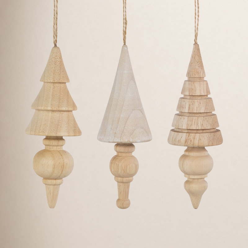 5.5'' Wood Presents Finial Ornament