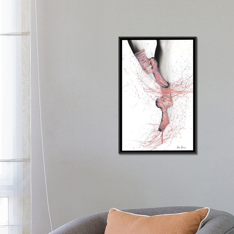 «Old Shoes, New Dance», art sur toile, H 26 po x l 18 po x P 1,5 po, Toile avec cadre noir, Pas de tapis