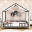 Lit House avec auvent et lattes-471680274