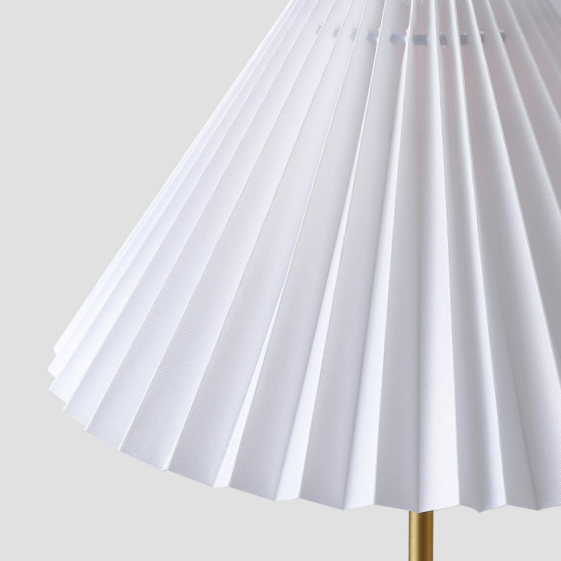 Adjustable Iron Buffet Table Lamp