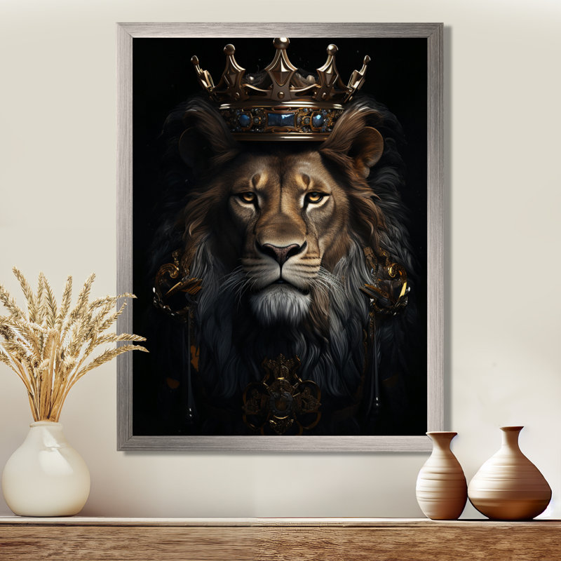 «Majestic Lion King with Golden Crown», reproduction sur toile, Cadre flottant blanc, 32" H x 24" W