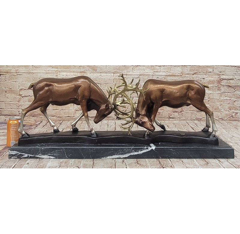 Sculpture en bronze limitée à deux cerfs, signée et numérotée, édition limitée