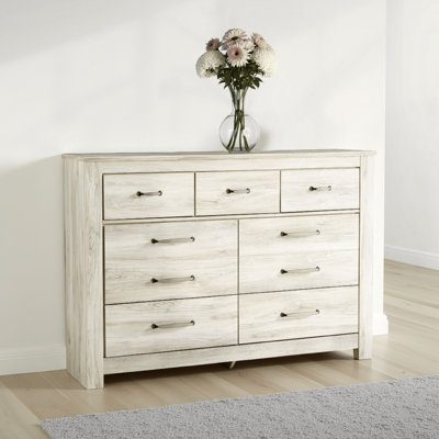 Commode 7 tiroirs 61,25 po Simon