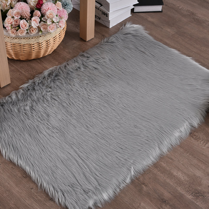 Buroker Shag Fluffy Faux Sheepskin Area Rug in Gray, Rectangle 6' x 9'