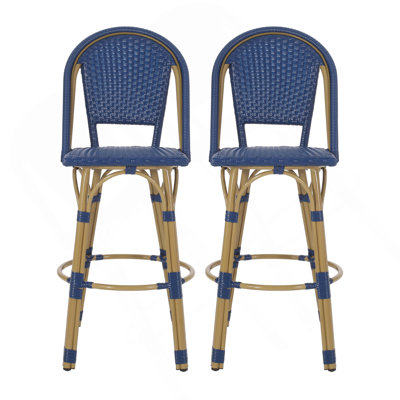 Ensemble de 2 tabourets de bar 29,5 po d'extérieur en rotin PE et aluminium français, finition bleu marine et bambou