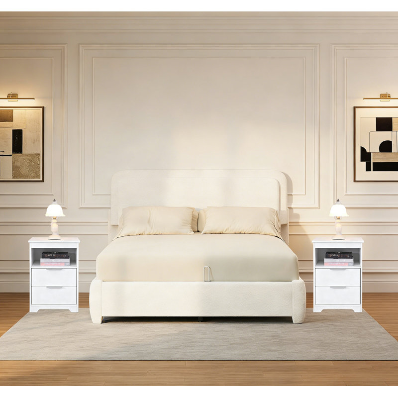 Ensemble de chambre à coucher 3 pièces : 1 cadre de lit Queen de style rustique avec éclairage DEL et station de recharge, et 2 tables de chevet à 3 tiroirs avec accents métalliques dorés.