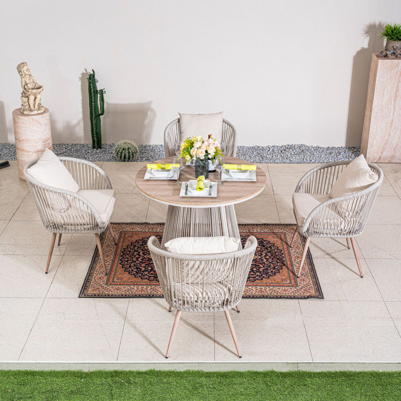 4 - Person Wicker Patio Dining Set with Round Table