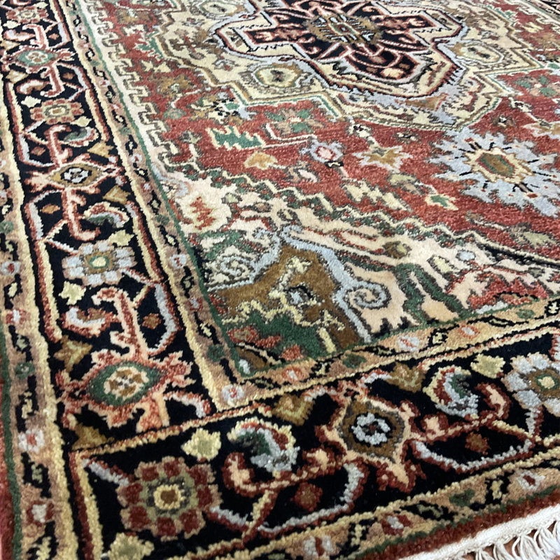  Handmade Heriz Wool Rug