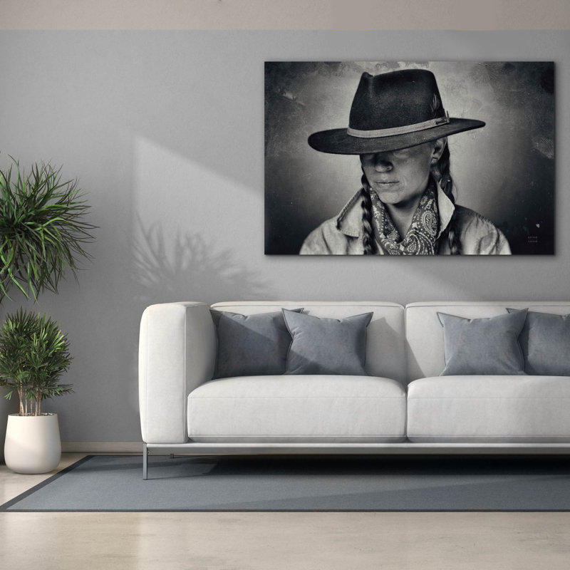 Toile épique Graffiti «Home On The Range Cowgirl 1» par Nathan Larson, 60 po x 40 po