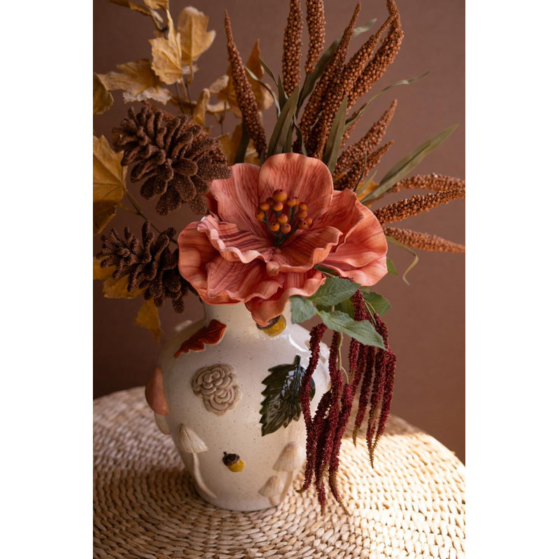 Vase en feuilles de céramique et champignons