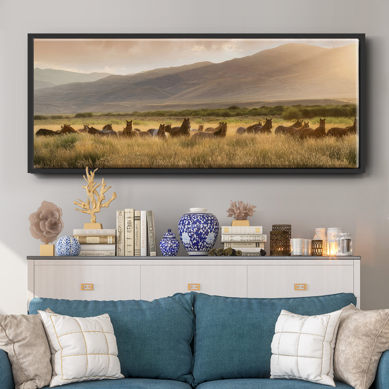 «Wild and Free I», toile encadrée, H 12 po x l 30 po