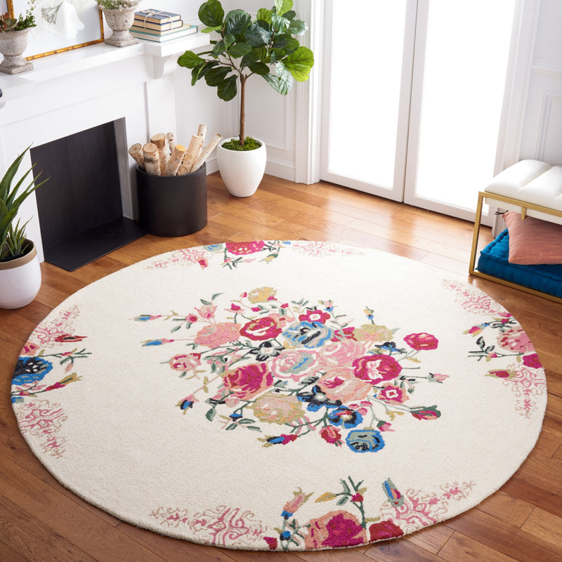 Delmarie Hand Tufted Wool/Cotton Floral Rug in Pink/Red/Ivory, Round 7'