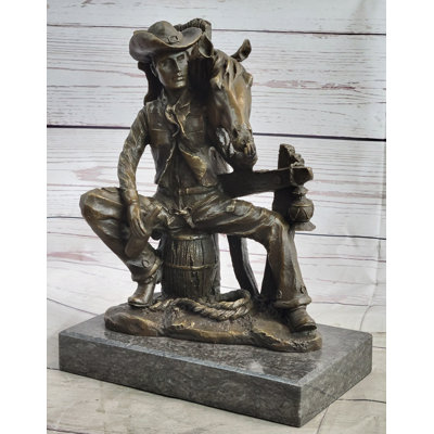 Figurines et sculptures Trendarius