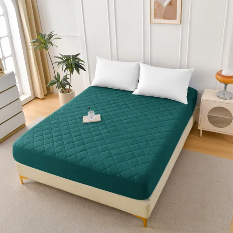 Diamond Grid Ultrasonic Waterproof Mattress Protector – Full Size, Green