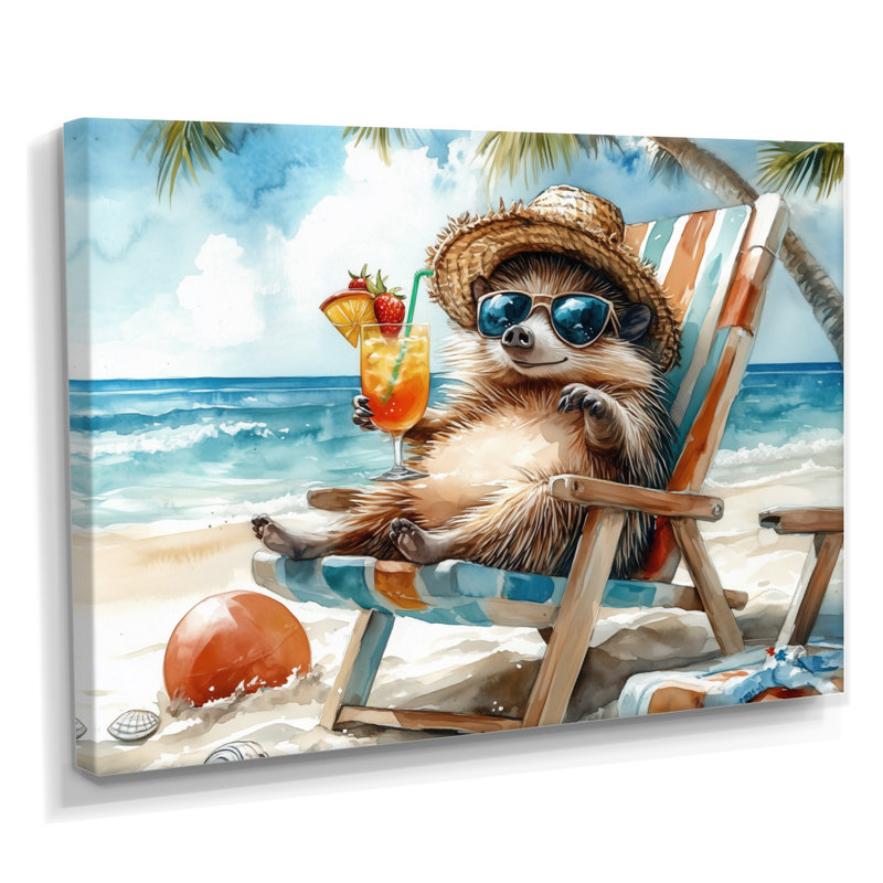 Hérisson sur la plage - Art mural animaux côtiers, Toile avec cadre flottant or, H 34 po x l 44 po x P 1,5 po
