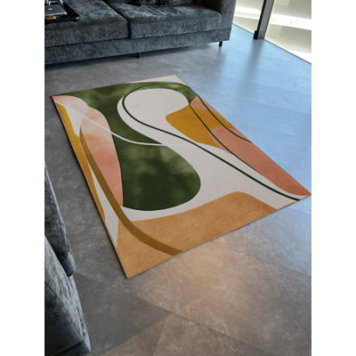 Tapis décoratif vert et beige multicolore