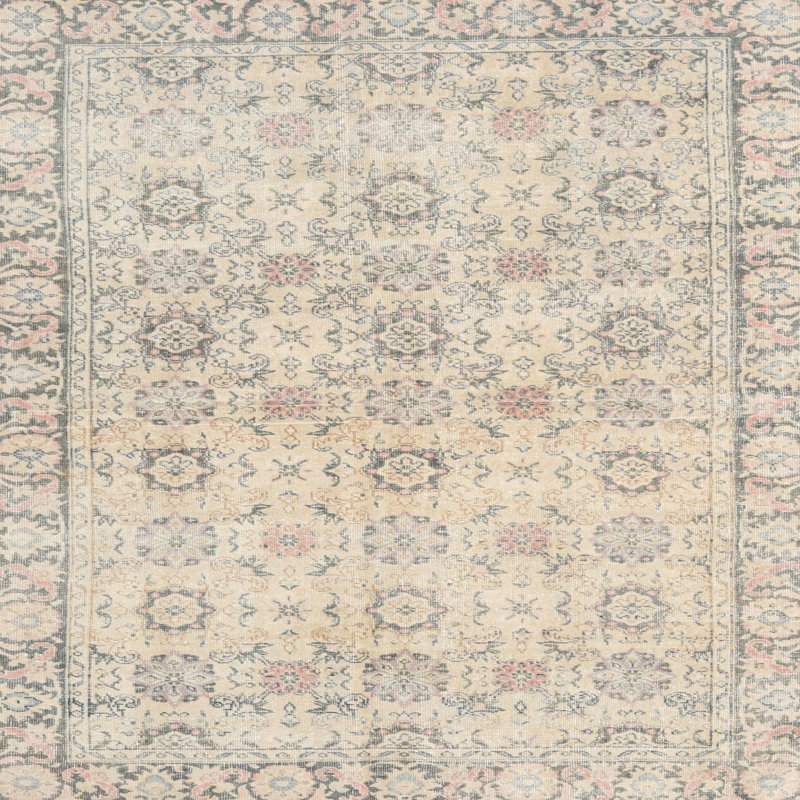 Aramantha Oriental Indoor Rug, Square 6'