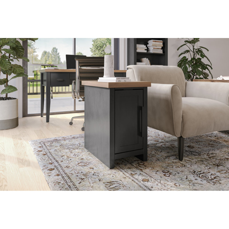 Table de chevet 14 po Essex