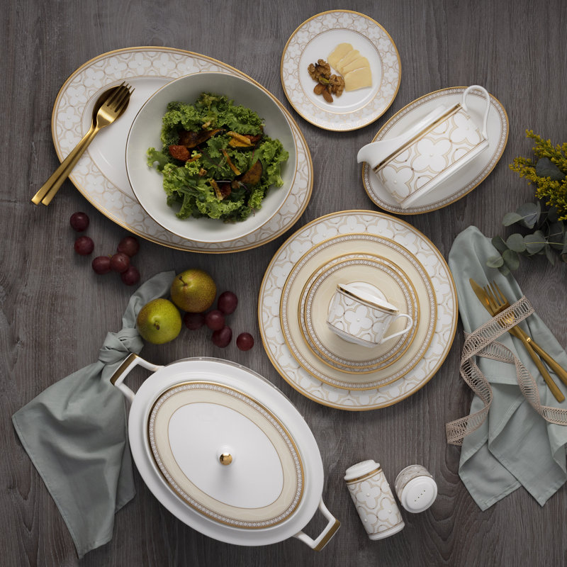 Noritake Trefolio Gold Covered Vegetable Bowl, 67 oz.