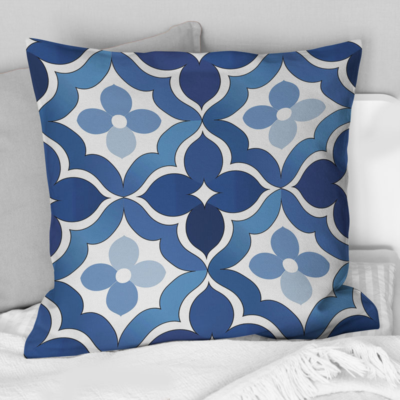Coussin moderne bleu et blanc quadrilobe I - moderne, H 18 po x l 18 po