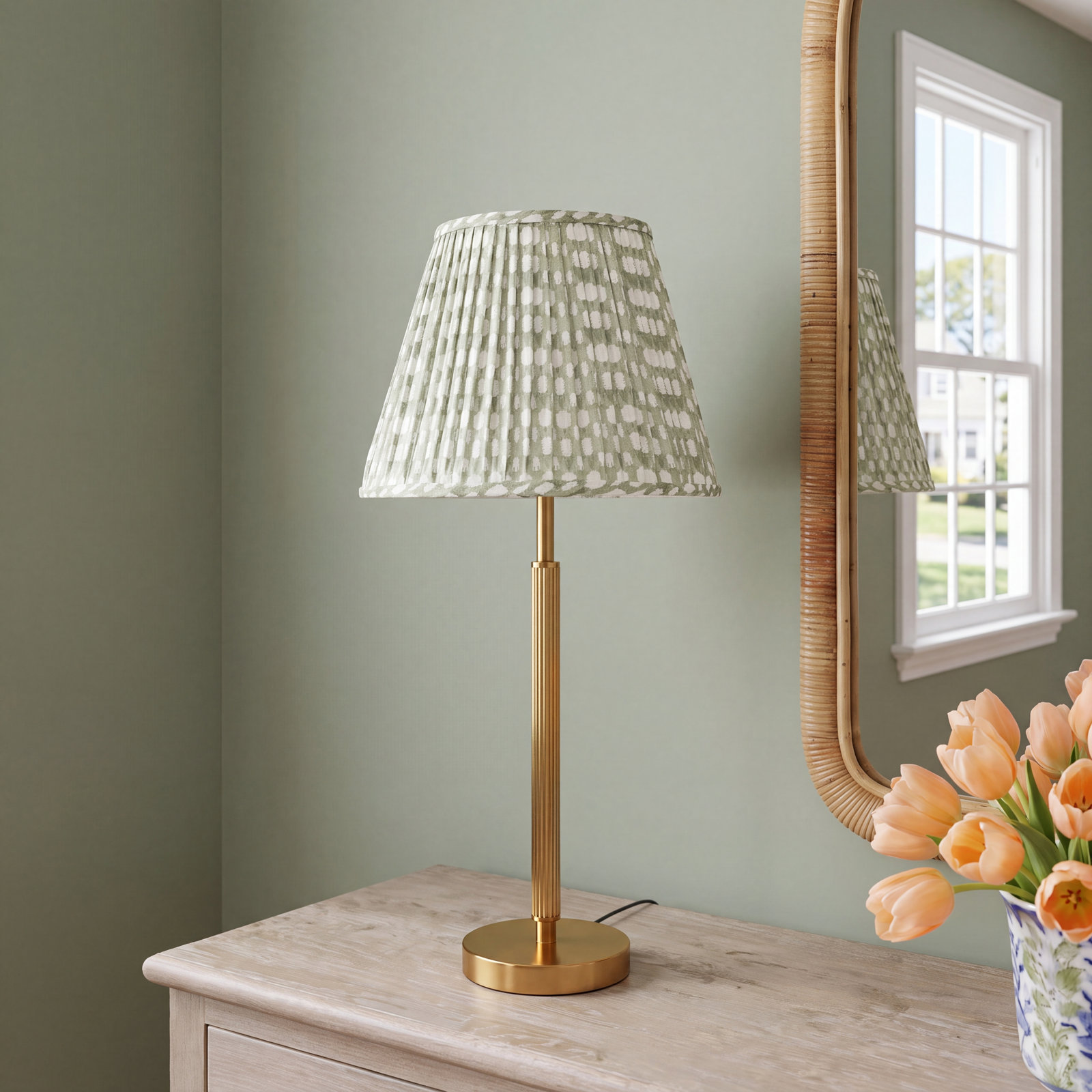 Brissa Dimmable Buffet Table Lamp, Green