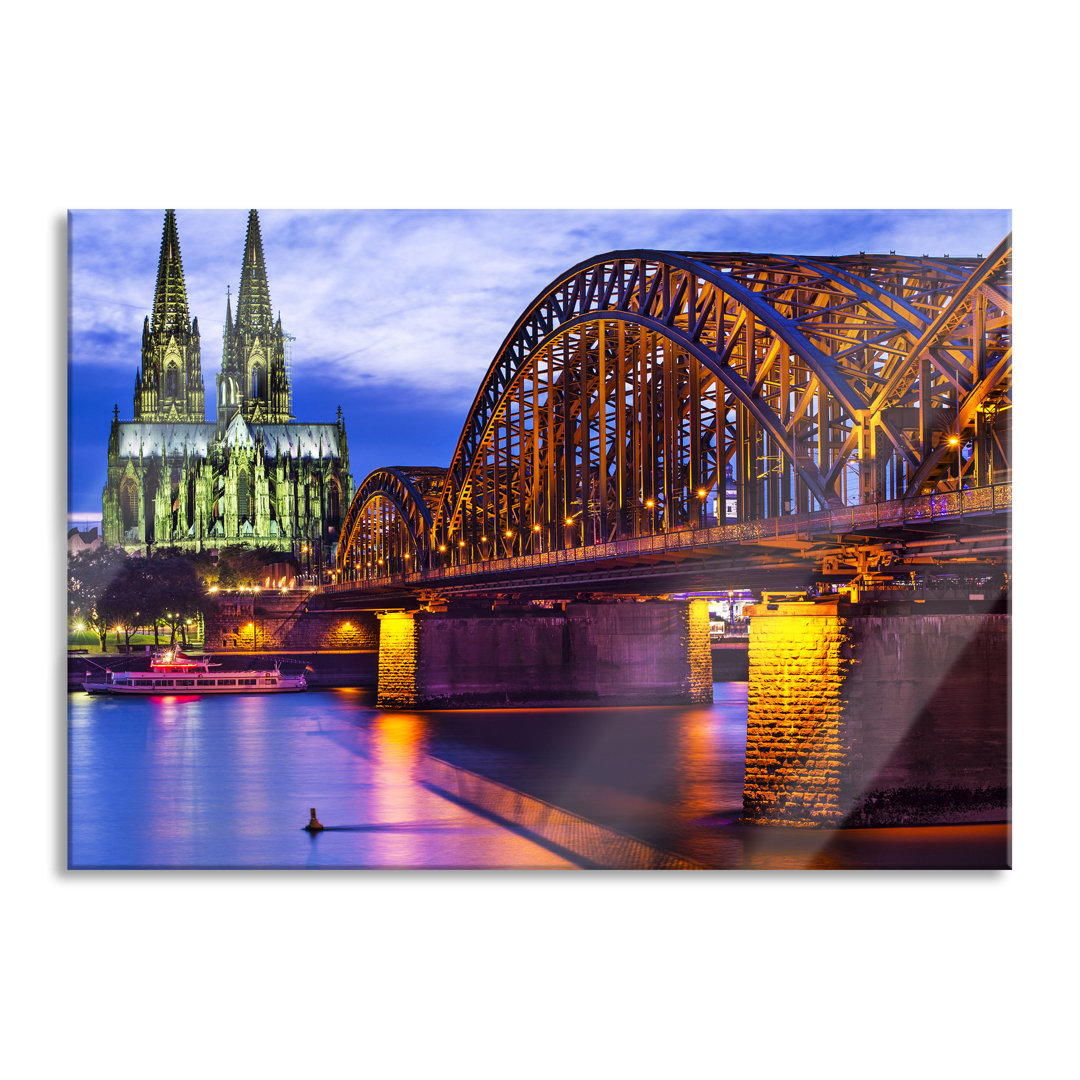 Ungerahmtes Foto auf Glas "Hohenzollern Bridge at Night"