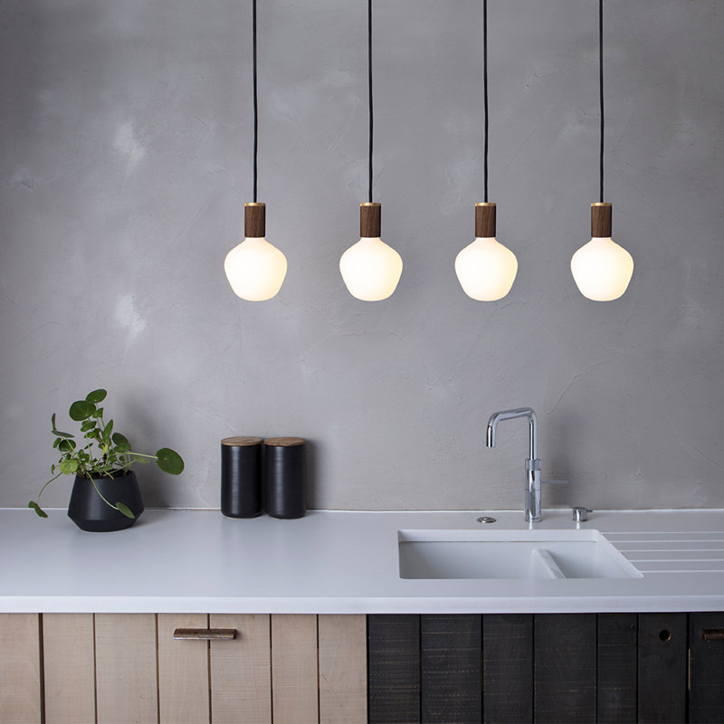 Luminaire suspendu en noyer Enno