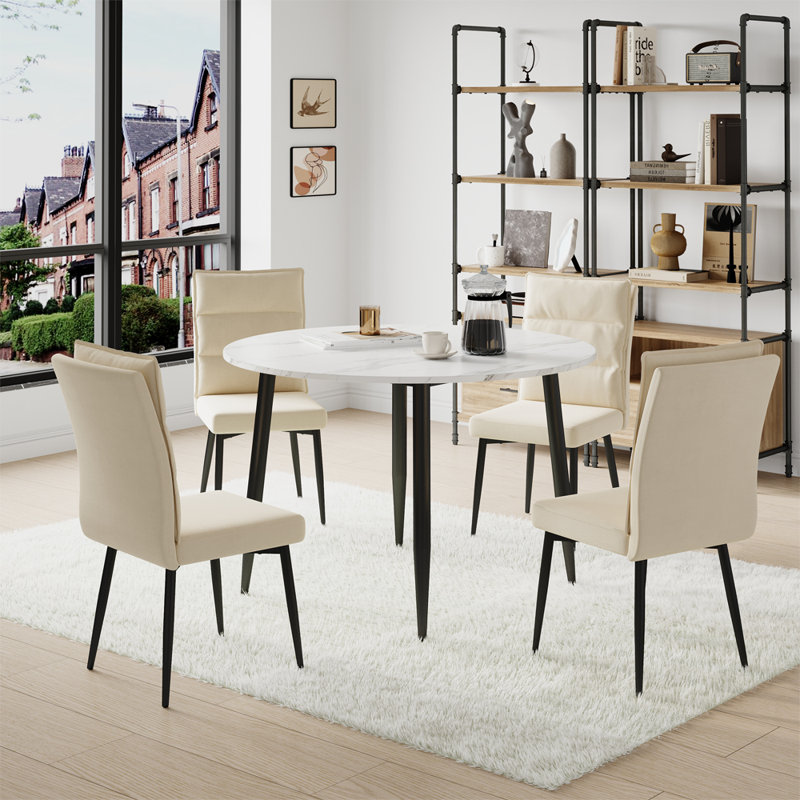 Deok 4 - Person Dining Set