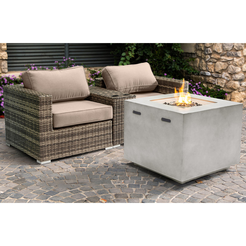 Ensemble de conversation pour 2 personnes avec foyer et coussins Sunbrella Darrione, Beige Sunbrella