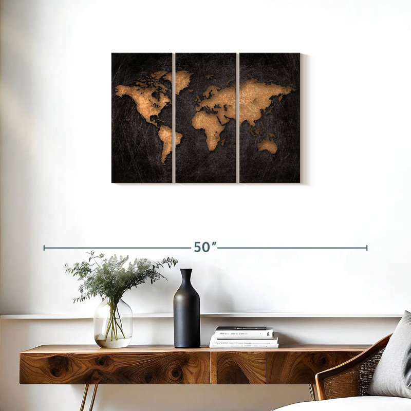«World Map Aged World Map XXXIV», ensemble de 3 pièces sur toile par Finnian P, H 20 po x l 33 po x P 1,25 po