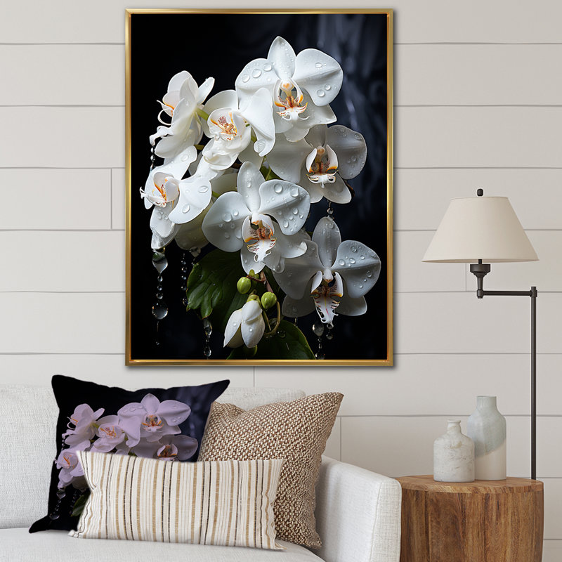 Pétales d'orchidées blanches élégantes sur toile, H 32 po x l 24 po x P 1 po, Cadre flottant doré