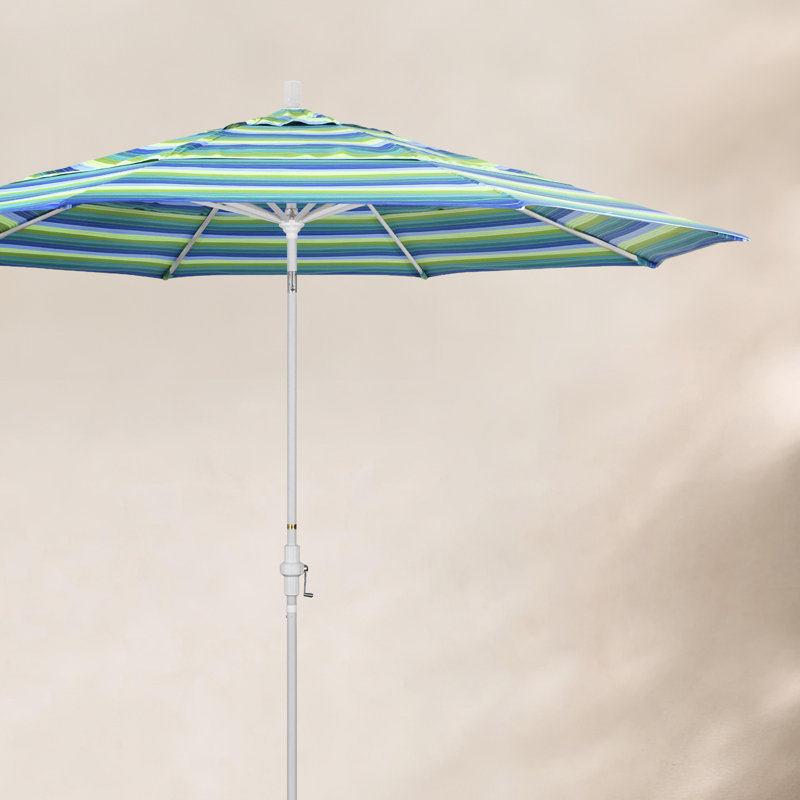 Parasol de marché Broadmeade octogonal Sunbrella, Blanc mat, Sunbrella® bord de mer Séville rayé