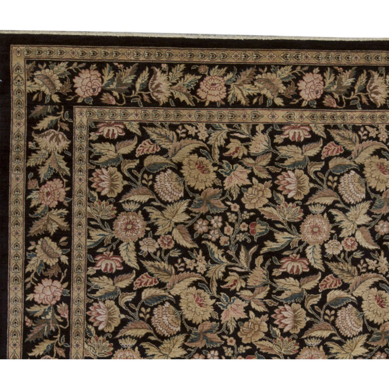 Tapis noir et beige noué à la main de haute qualité